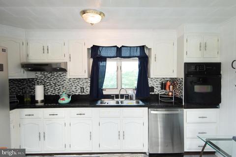 210 Willis St, Cambridge, MD 21613 photo 13