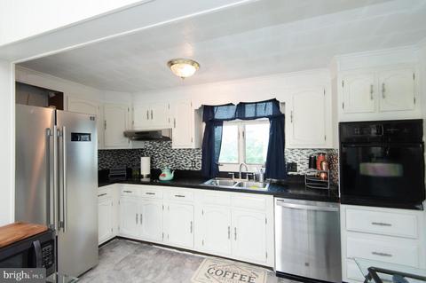 210 Willis St, Cambridge, MD 21613 photo 11