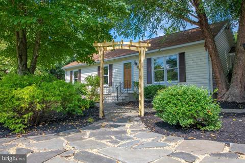 6931 Back Landing Rd, Hurlock, MD 21643 photo 1