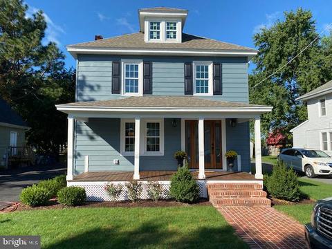 207 Charles St, Hurlock, MD 21643 photo 1