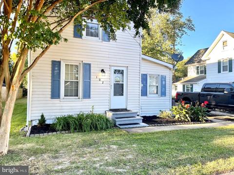 102 Webster St, Hurlock, MD 21643 photo 2