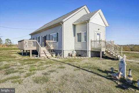 1516 Tom Point Rd, Fishing Creek, MD 21634