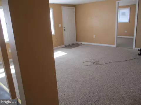 315 Pine St, Hurlock, MD 21643 photo 3