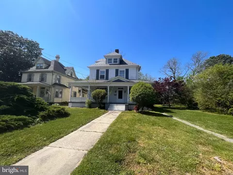 303 Oakley St, Cambridge, MD 21613
