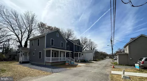 628 High St, Cambridge, MD 21613 photo 4