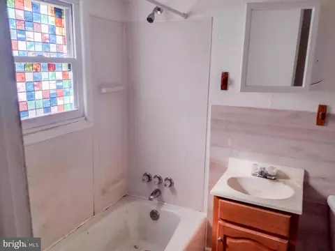 628 High St, Cambridge, MD 21613 photo 18