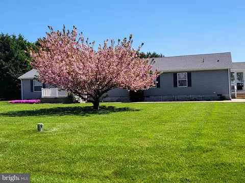 6567 Cabin Ridge Rd, Hurlock, MD 21643