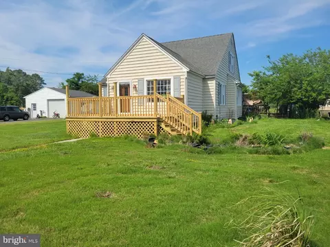 2537 Old House Point Rd, Fishing Creek, MD 21634