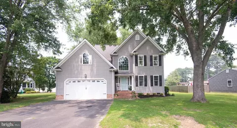 10 Shawnee Rd, Cambridge, MD 21613