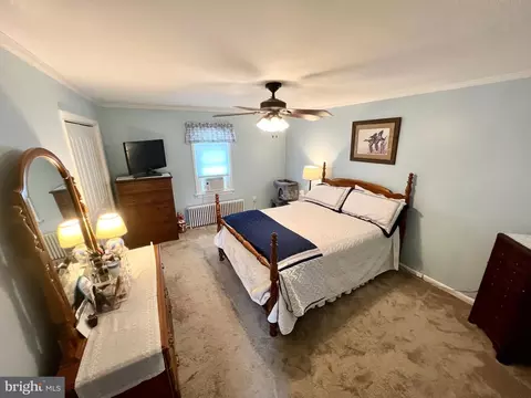 Bedroom - 1006 Willowmere Ln, Cambridge, MD 21613 photo 1 of 7