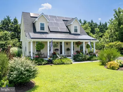 103 Barnes Ct, Hurlock, MD 21643