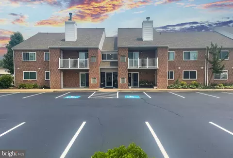 414 Aurora St #414, Cambridge, MD 21613