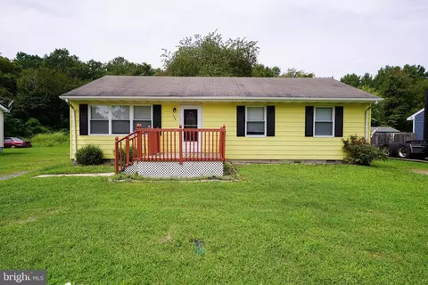 129 Douglass Dr, Hurlock, MD 21643
