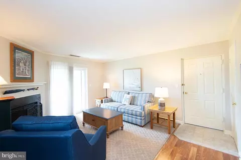 404 Aurora St #404, Cambridge, MD 21613 photo 2