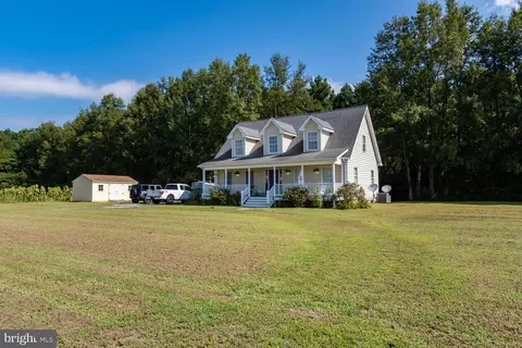 7151 Hubbard Rd, Hurlock, MD 21643