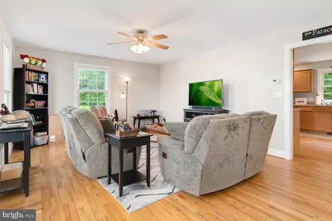 7151 Hubbard Rd, Hurlock, MD 21643 photo 5