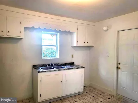 625 Douglas St, Cambridge, MD 21613 photo 5