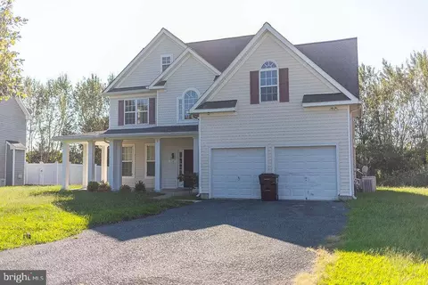 130 Teal Ln, Cambridge, MD 21613