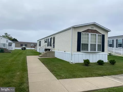 5251 Gypsy Dr, Cambridge, MD 21613