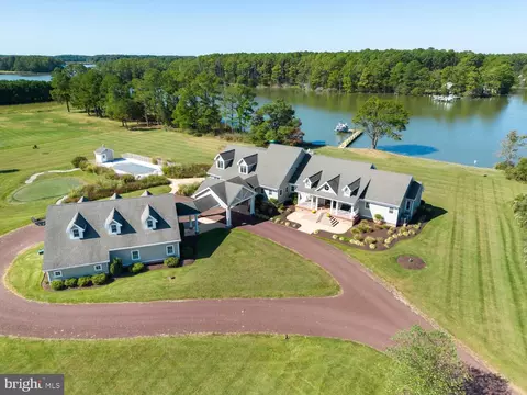 5816 Ross Neck Rd, Cambridge, MD 21613