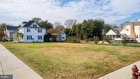 608 Water St, Cambridge, MD 21613 photo 3