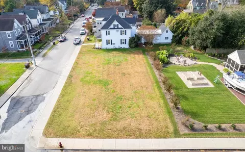 608 Water St, Cambridge, MD 21613 photo 4