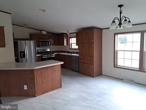 6607 Briar Patch Rd, Hurlock, MD 21643 photo 2