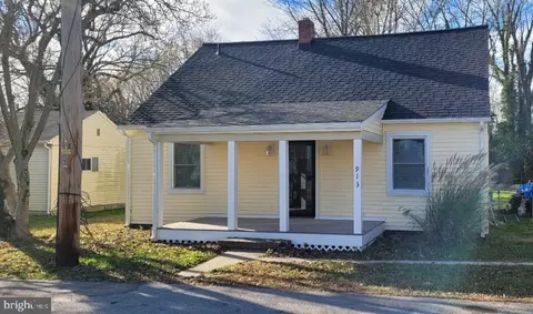 913 Central Ave, Cambridge, MD 21613