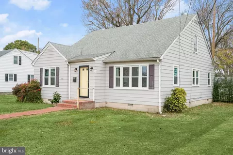 303 Shepherd Ave, Cambridge, MD 21613 photo 2