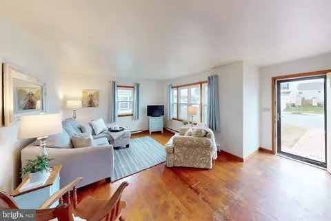 303 Shepherd Ave, Cambridge, MD 21613 photo 3
