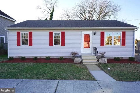 402 S Main St, Hurlock, MD 21643
