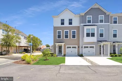 335 Shipyard Dr, Cambridge, MD 21613