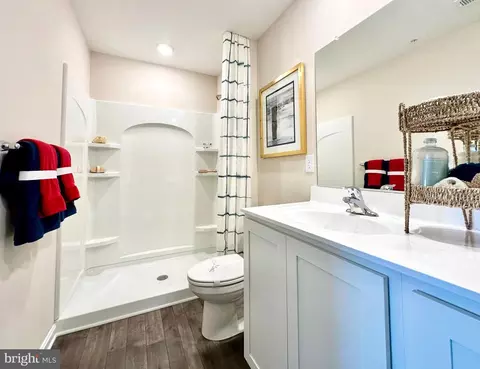 Bath - 1637 Terrapin Cir, Cambridge, MD 21613 photo 2 of 3