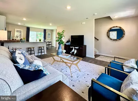 Living - 1637 Terrapin Cir, Cambridge, MD 21613 photo 4 of 5