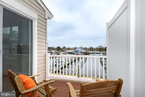 407 Seaway Ct #132, Cambridge, MD 21613