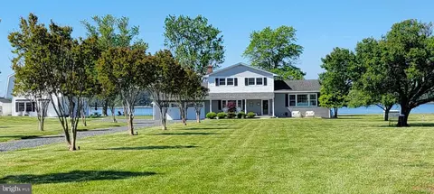 6142 Todds Point Rd, Cambridge, MD 21613
