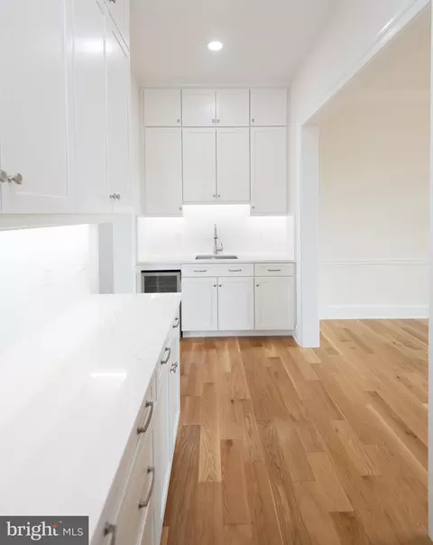 Kitchen - 5 Sandy Acres Rd, Cambridge, MD 21613 photo 2 of 4