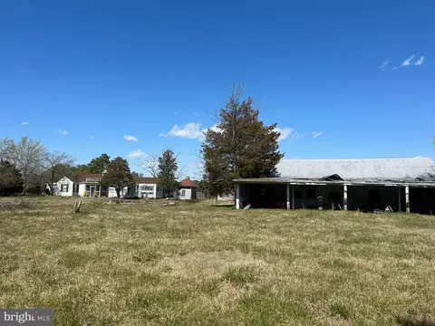Exterior - 1256 Hudson Rd, Cambridge, MD 21613 photo 7 of 9
