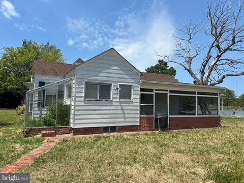 Exterior - 1256 Hudson Rd, Cambridge, MD 21613 photo 2 of 9