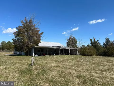 Exterior - 1256 Hudson Rd, Cambridge, MD 21613 photo 4 of 9