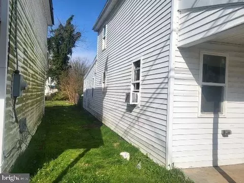801 Phillips St, Cambridge, MD 21613 photo 2