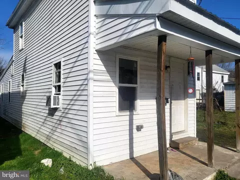 801 Phillips St, Cambridge, MD 21613