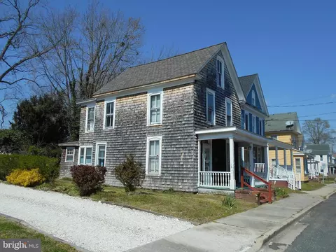 Exterior - 323 W End Ave, Cambridge, MD 21613 photo 4 of 4