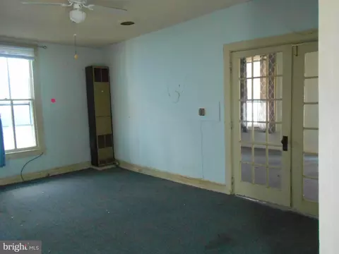 Other - 323 W End Ave, Cambridge, MD 21613 photo 2 of 8