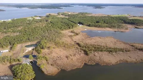 Ross Neck Road, Cambridge, MD 21613