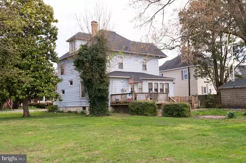 Exterior - 404 Academy St, Hurlock, MD 21643 photo 12 of 14