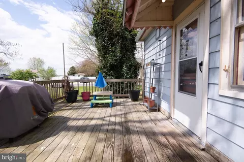 Exterior - 404 Academy St, Hurlock, MD 21643 photo 3 of 14
