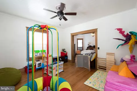 Bedroom - 404 Academy St, Hurlock, MD 21643 photo 3 of 14