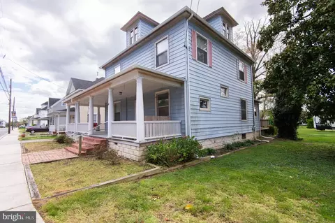 Exterior - 404 Academy St, Hurlock, MD 21643 photo 8 of 14