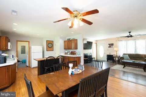 Dining - 6422 Suicide Bridge Rd, Hurlock, MD 21643 photo 1 of 2